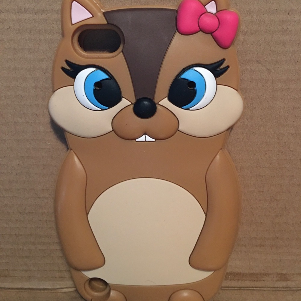 Chipmunk IPod (6th Generation) Case 🤎